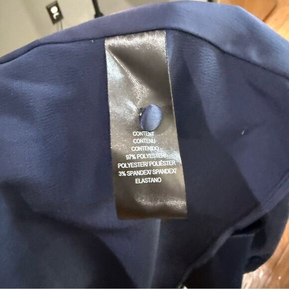 WAYF Blur Satin Wrap Crop Top Long Sleeve NWT - Picture 11 of 12